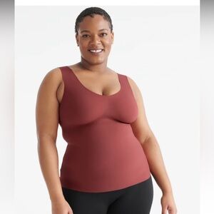 Knix Luxelift Tank Size Large in a Rusty Red